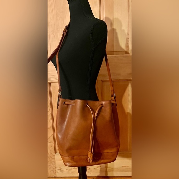 Madewell Tan Leather Bucket Bag Interior Pockets Large Maybe Lafayette Classic - Picture 5 of 17